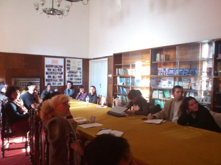 Представяне и обсъждане на научните проекти на участниците в целевата група
